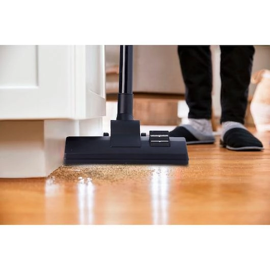 Aspirador de pó 1.200 W 220 V - Black+Decker