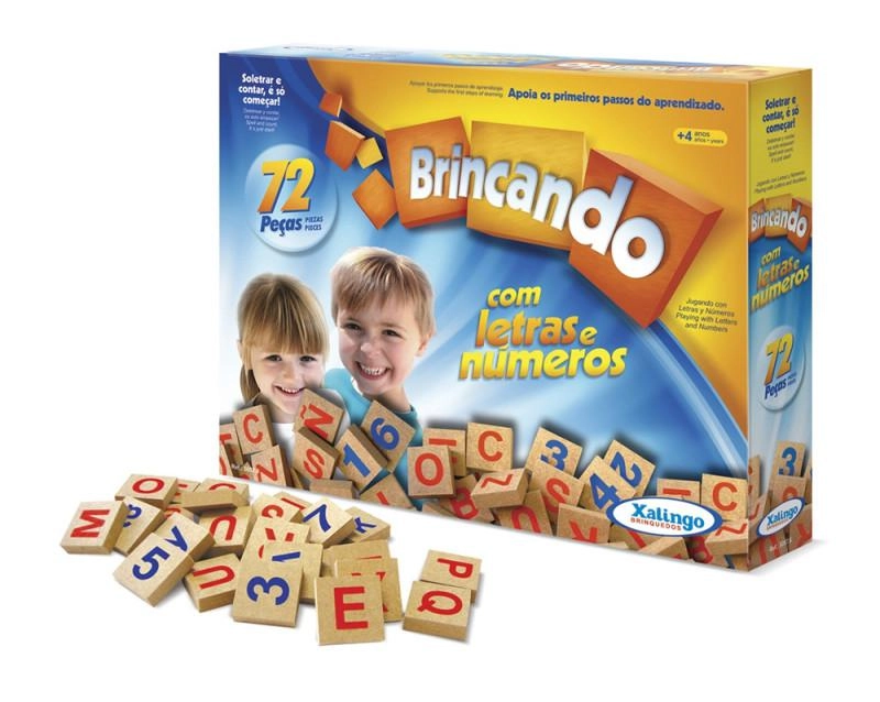 Brincando com Letras e Números 72 Peças Xalingo 