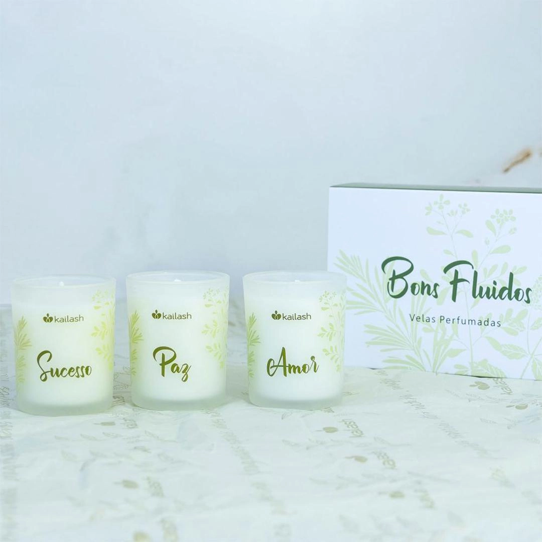 Kit com 3 velas perfumadas energéticas Bons Fluidos 180 g - Kailash
