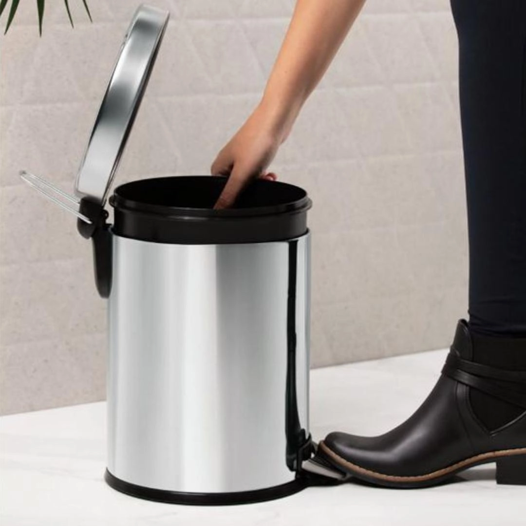 Lixeira 3040/202 Inox C/Pedal/Balde 5lts Brinox