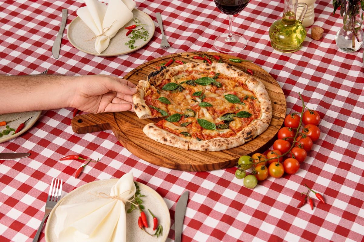 Tábua para pizza em madeira teca - Monte Novo